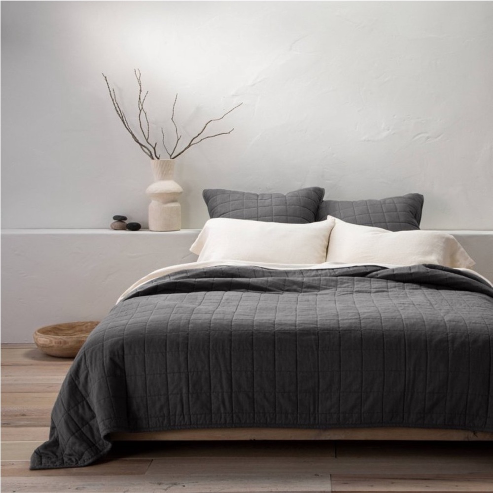 Casaluna Gray Linen Blend Quilt